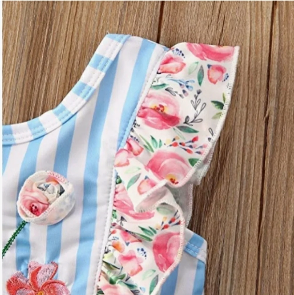 🐥Little girls Ruffle Flower Stripped Print Swimsuit